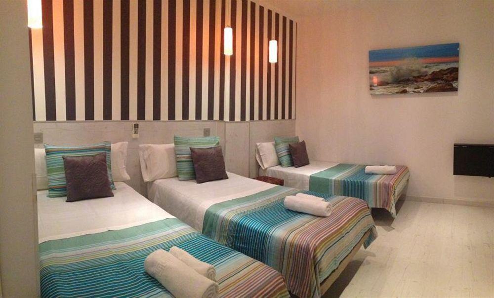 Hostal Mendoza Madrid Extérieur photo